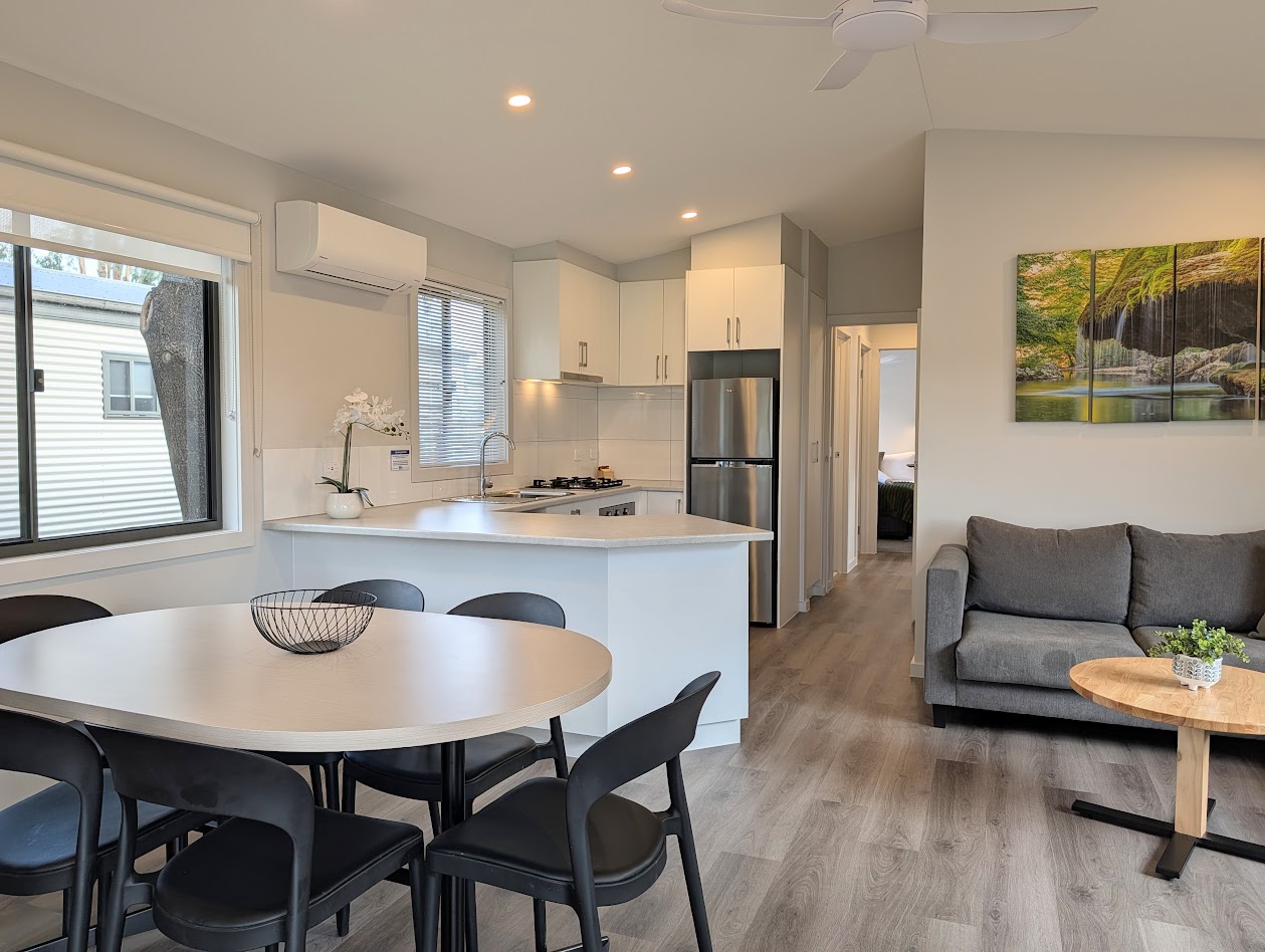 POOL VIEW SUPERIOR CABIN (Sleeps 8)